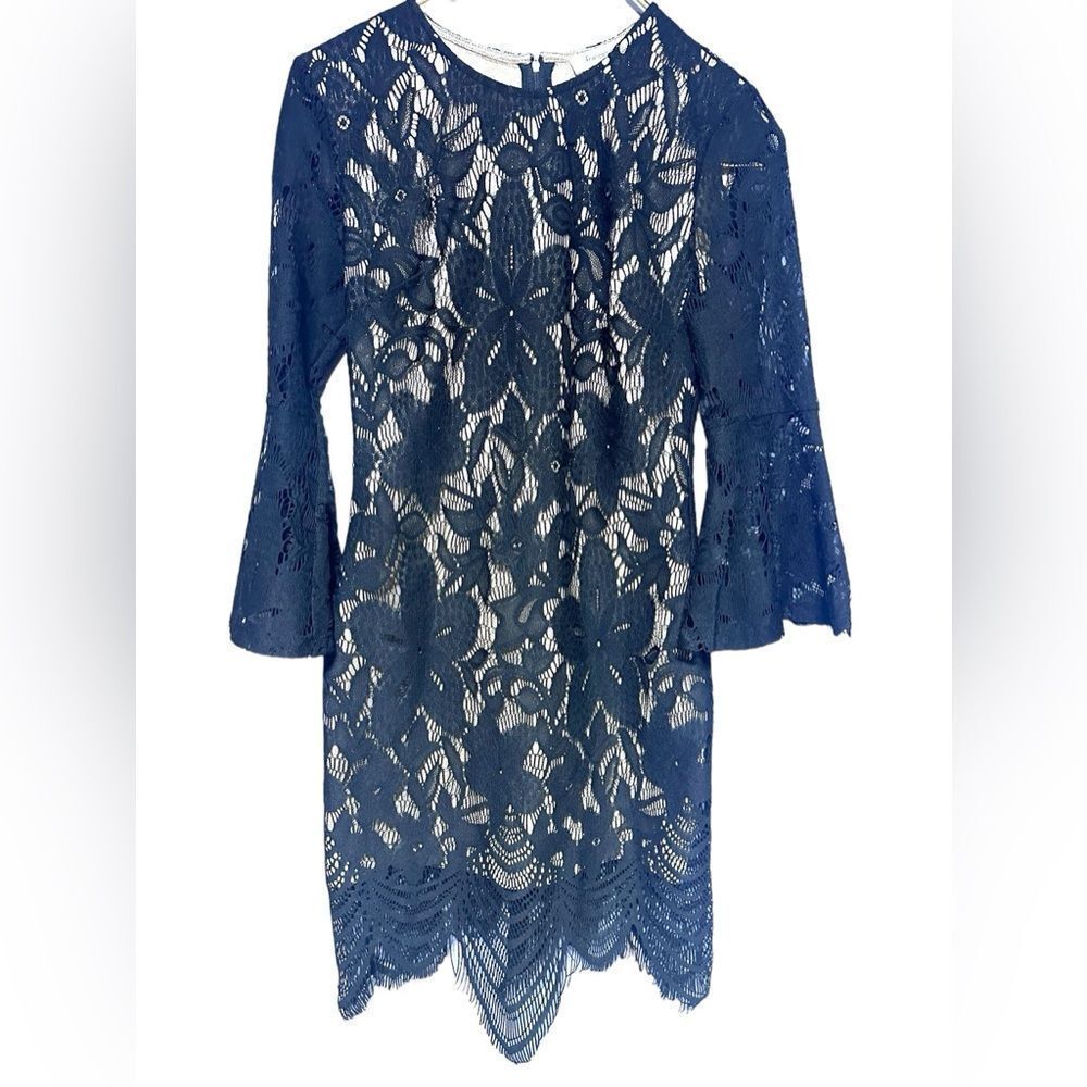 Black and Gold Lace Dress With Lace 3/4 Bell Sleeve New With Tags XS - Picture 4 of 16